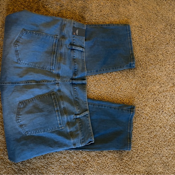 Torrid crop jegging - Picture 2 of 3